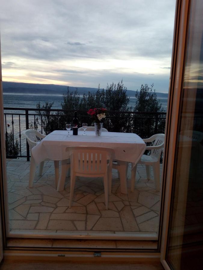 Apartment On The Beach Lokva Rogoznica Exterior photo